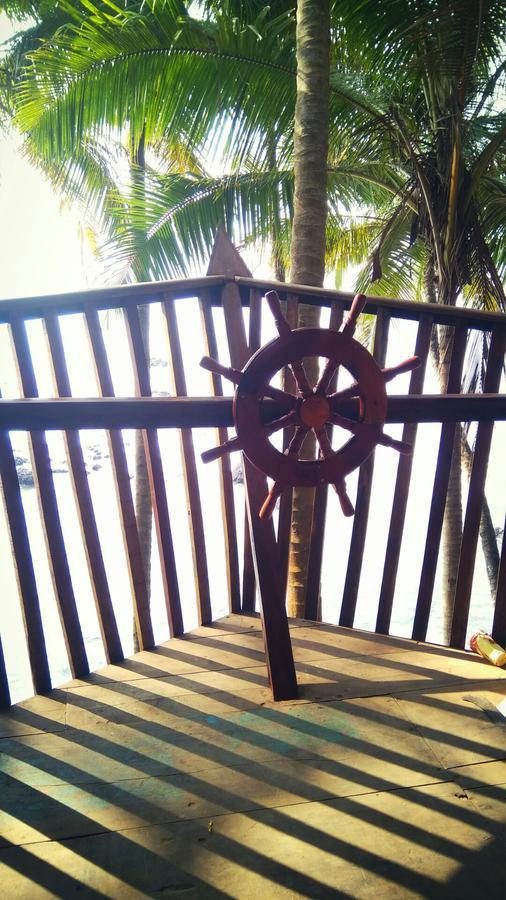 Vengurla Belantara Beach Front酒店 外观 照片