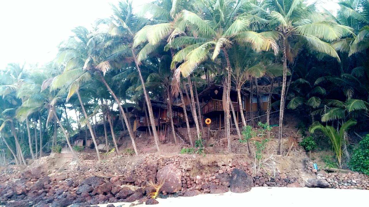 Vengurla Belantara Beach Front酒店 外观 照片